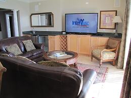 Majestic Sun Condos by Crystal Waters