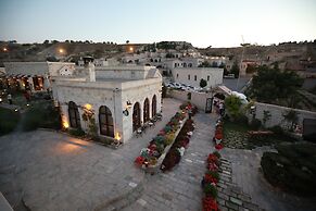 Seraphim Cave Suites & Spa