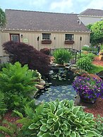 Weller Haus Bed, Breakfast & Event Center