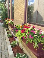 Weller Haus Bed, Breakfast & Event Center