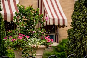 Weller Haus Bed, Breakfast & Event Center