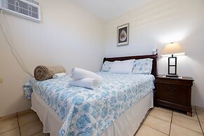 Montones Beach Apartment C-3