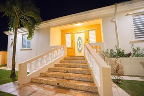 Big vacational house in Isabela