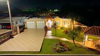 Big vacational house in Isabela