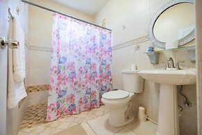 Big vacational house in Isabela