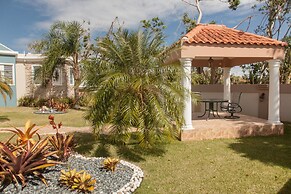 Big vacational house in Isabela