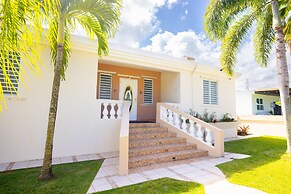 Big vacational house in Isabela