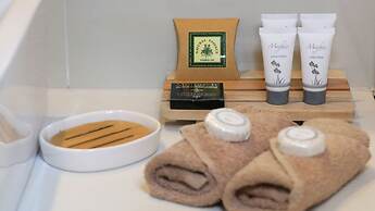 New Crossing Place Motel & Apartments