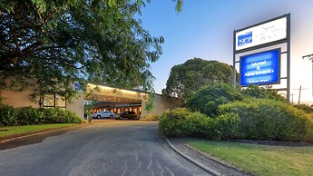 New Crossing Place Motel & Apartments