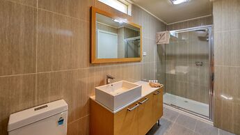 New Crossing Place Motel & Apartments