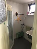 Port Campbell Guesthouse & Flash Packers