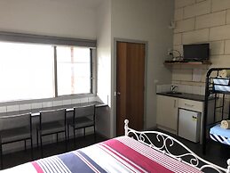 Port Campbell Guesthouse & Flash Packers