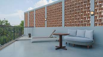 Eastin Ashta Resort Canggu