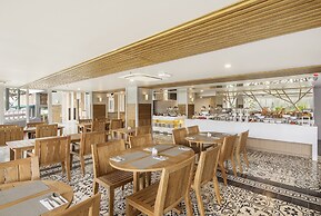 Eastin Ashta Resort Canggu