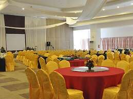 Crown Legacy Hotel