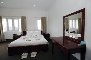 Virtue Highland Hotel