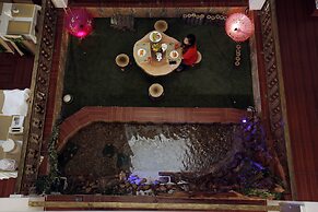 Virtue Highland Hotel