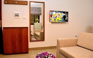 Blue Home Serviced Apartment Hanoi