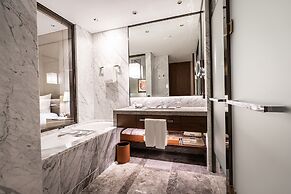 Lotte Hotel Seoul Executive Tower