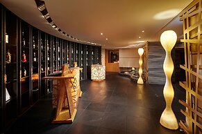 Lotte Hotel Seoul Executive Tower