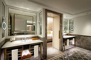 Lotte Hotel Seoul Executive Tower