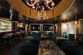 Lotte Hotel Seoul Executive Tower