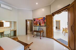 Poinciana Resort Bali