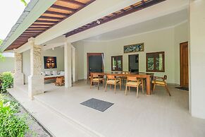 Poinciana Resort Bali