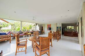 Poinciana Resort Bali