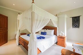 Poinciana Resort Bali