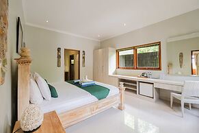 Poinciana Resort Bali