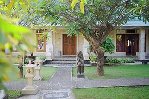 Poinciana Resort Bali