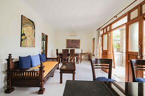 Poinciana Resort Bali