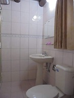 Antique Courtyard B&B