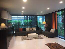 Apartment at Punnawithi BTS