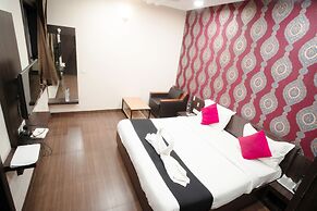Hotel Flowers Inn