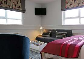 Hugh Oneill Ambassador Suite