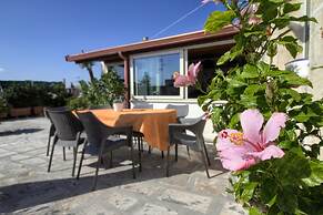 Verdi Panoramic Attic