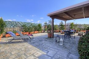 Verdi Panoramic Attic