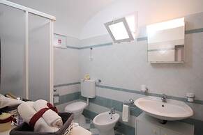 Alfa Est Bilo sul Mare