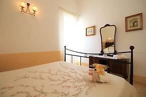 Corte Vite Private House