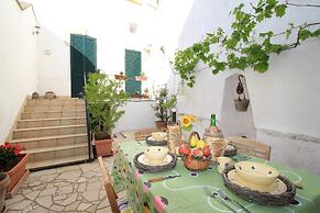 Corte Vite Private House