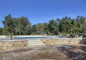 Cavaliere Lovely Pool Home