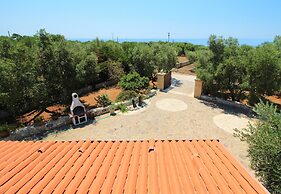 Cavaliere Lovely Pool Home