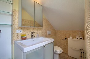 Cavaliere Lovely Pool Home