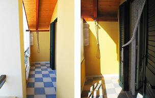 Canarina Front Beach Attic