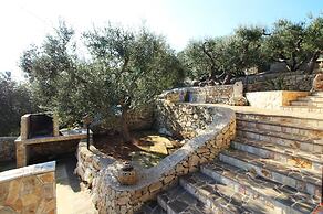 Foresta Forte Casa in Pietra Vicino al Ciolo