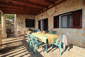 Foresta Forte Casa in Pietra Vicino al Ciolo