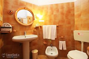 Archi Pool Residence