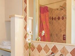 Li Fani Luxe Pool Stone House